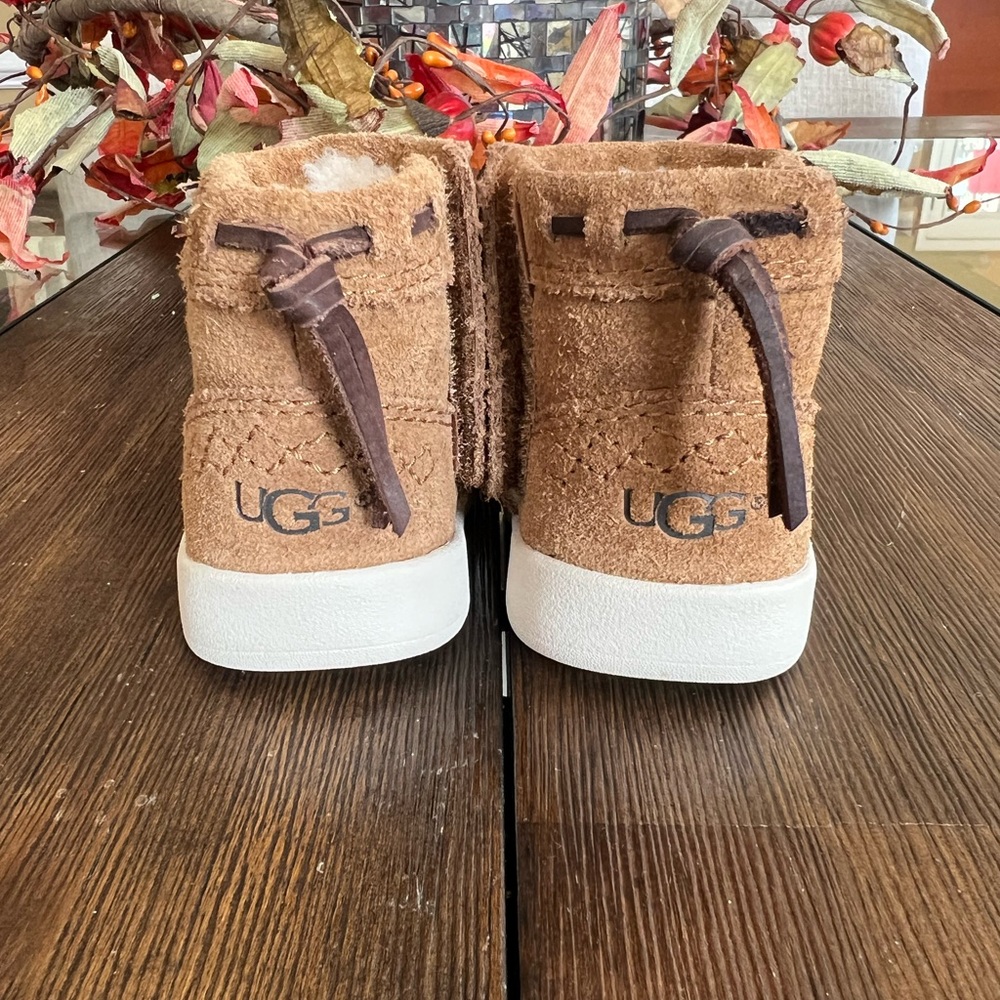 UGG Cali Moc Campfire Infant Boots - Picture 3 of 7
